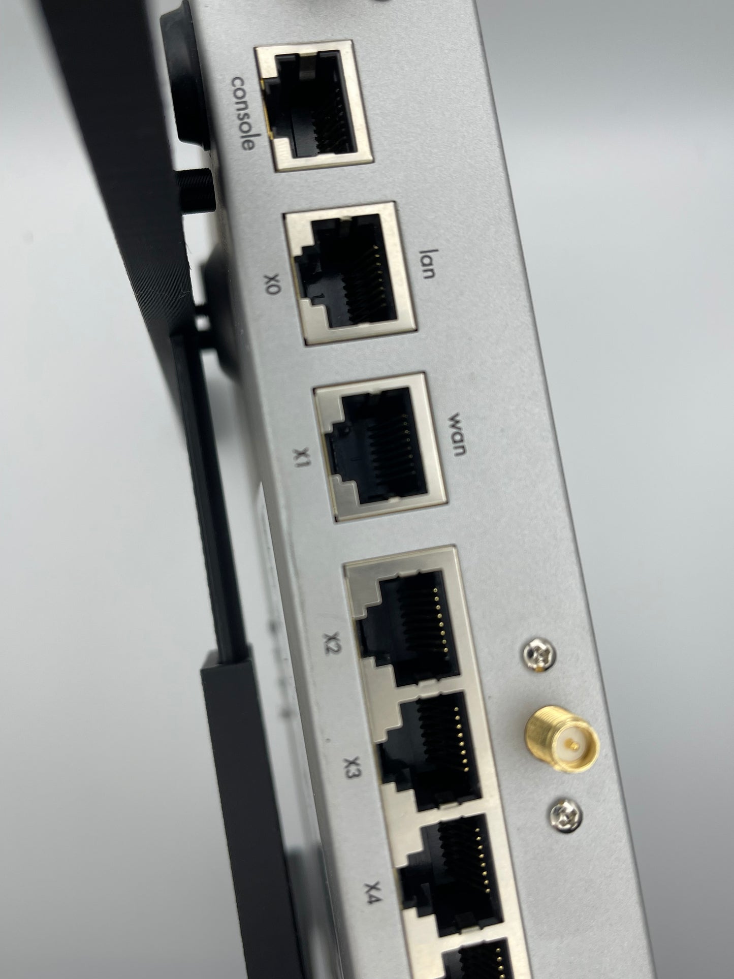 The Router H Bracket